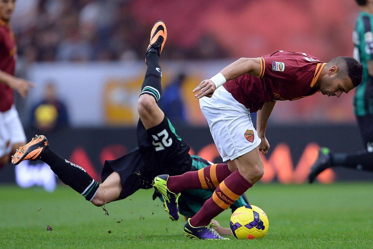 南宫体育官网 -今晨CBA季后赛焦点战;马德里竞技状态回暖;更衣室稳定;数据趋势出现新变化的简单介绍