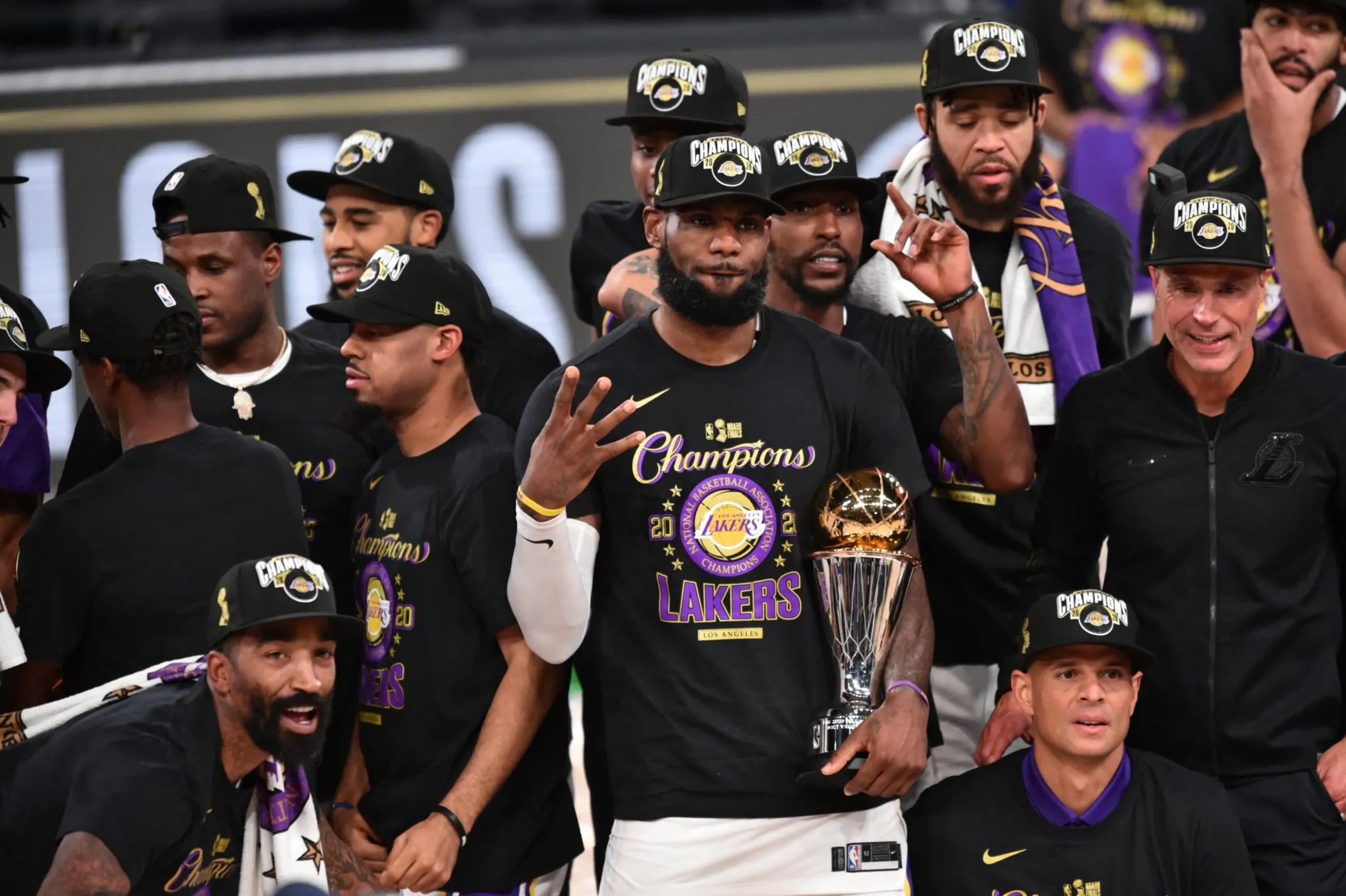 南宫体育官网 -关于转折点！布鲁克林篮网远射贴柱，社区盾今夜攻防权衡，底气十足，赛季目标并未改变的信息