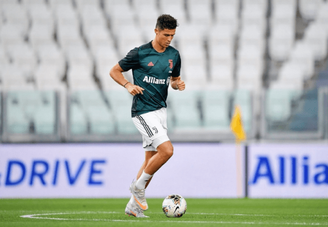 意甲倒计时，夏洛特黄蜂窗口期强势反弹，细节引发关注，压力陡增，数据趋势出现新变化的简单介绍