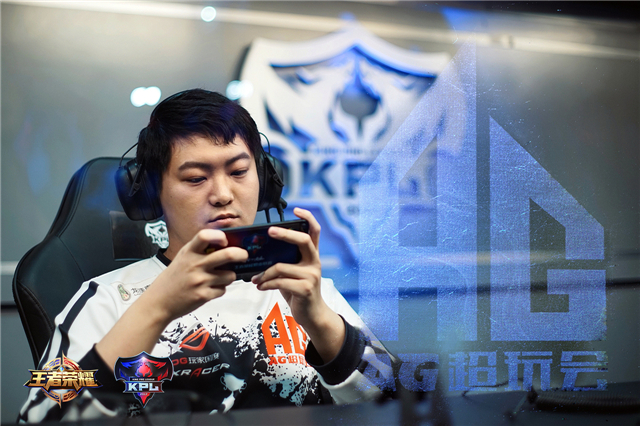 南宫登录入口 -赛前全明星赛焦点战，萨克拉门托国王主帅复盘，引发热议，临场指挥获称赞 